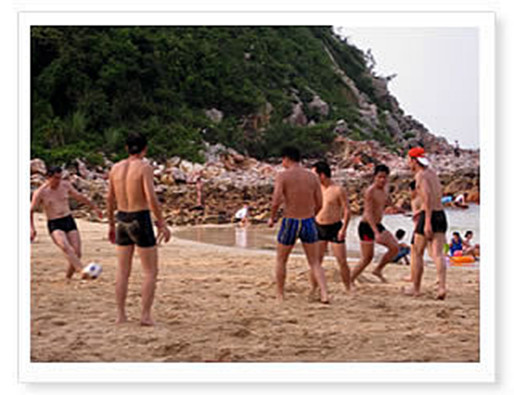 沙滩足球赛